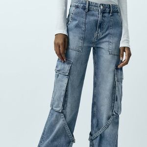MID-RISE TRF CARGO JEANS